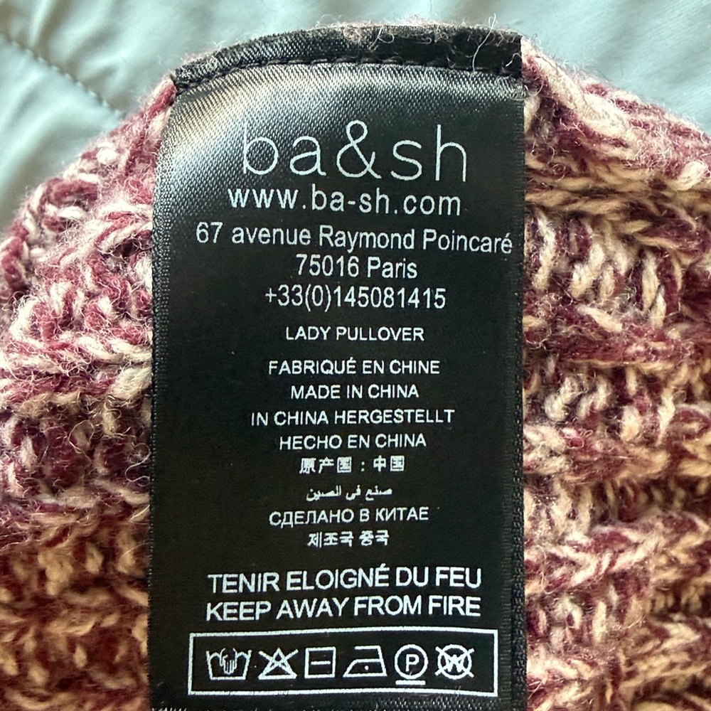 Women's NWOT Designer Purple/Burgundy Hooded Wool Pullover Sweater - Picture 10 of 11